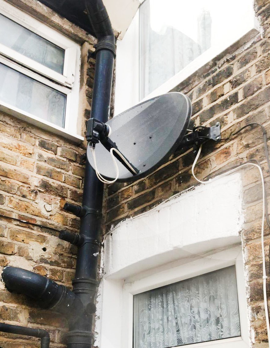 Dish positioning